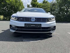 Bild des Angebotes VW Passat Variant 2.0 TDI SCR DSG (BlueM. Tech) Comfortline