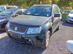 Bild des Angebotes Suzuki Grand Vitara 1.6 Club (3-trg.) 4x4