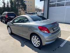 Bild des Angebotes Peugeot 207 CC 1.6 16V 120 Platinum