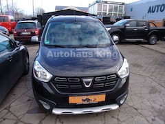 Bild des Angebotes Dacia Lodgy Stepway Plus-7Si/ Modellpf/wenig KM