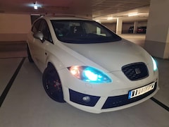 Bild des Angebotes SEAT Leon Leon 2.0 TDI DPF DSG FR