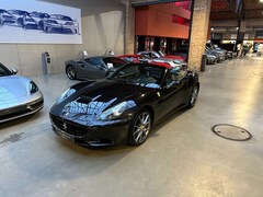 Bild des Angebotes Ferrari California F1 California 4-Sitz *22t.KM*Deutsch