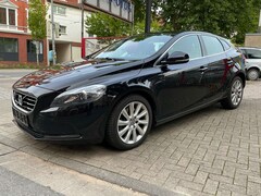 Bild des Angebotes Volvo V40 Summum
