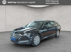 Bild des Angebotes Skoda Superb Combi 2.0 TDI Style Standheizung AHK Pano