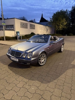 Bild des Angebotes Mercedes-Benz CLK 320 CLK 320 (208.465)
