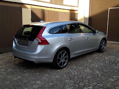 Bild des Angebotes Volvo V60 V60 T3 Ocean Race