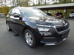 Bild des Angebotes Skoda Kamiq 1.0 TSI Ambition/LED/AHK/Sitzheiz/8x Räder