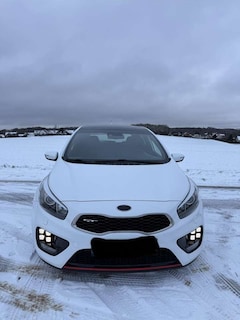 Bild des Angebotes Kia Ceed / cee'd 1.6 T-GDI GT-Track Panorama