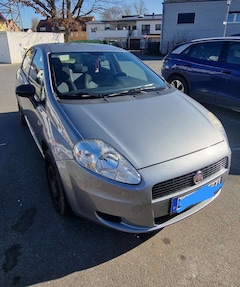 Bild des Angebotes Fiat Grande Punto 1.2 8V Basis ( 09.2010->)