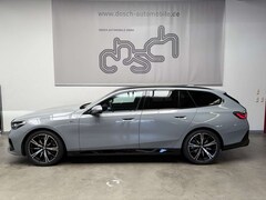 Bild des Angebotes BMW 520 520dA M Sport /PRIVACY/PANO/AHK/20´ ALU