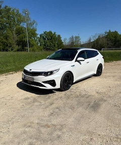Kia Optima Spirit Hybrid (PHEV)