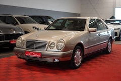 Bild des Angebotes Mercedes-Benz E 280 Aut. Elegance 2.Hand*Klimaaut*Temp*Servo*