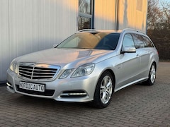 Bild des Angebotes Mercedes-Benz E 350 CDI+STANDH+MEMORY+SCHIEBEDACH+NAVI
