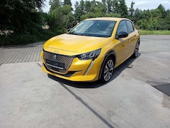 Bild des Angebotes Peugeot e-208 208 Elektromotor 136 Allure Pack
