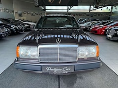 Bild des Angebotes Mercedes-Benz 200 E LIM AHK SCHIEBEDACH ZV 4 GANG TÜV + ÖL NEU