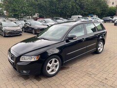 Bild des Angebotes Volvo V50 Kombi D2 Business Pro Edition