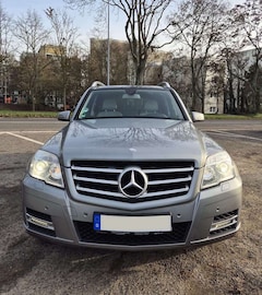 Bild des Angebotes Mercedes-Benz GLK 300 4Matic 7G-TRONIC LPG Benzin-Gas Panoramadach