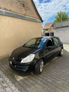 Bild des Angebotes Renault Clio 1.2 16V Exception