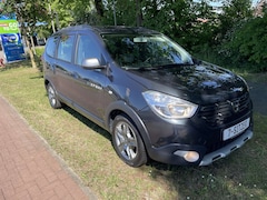 Bild des Angebotes Dacia Lodgy 1,3 ltr Stepway Plus 7-SITZER/AHK/GJR/KAMERA/APPLE