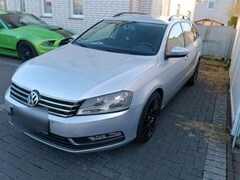 Bild des Angebotes VW Passat 2.0 TDI DSG BlueMotion Technology R-Line