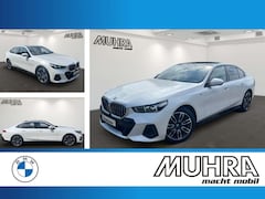 Bild des Angebotes BMW 520 i M Sportpaket Komfortsitze Pano Sthzg. HUD