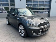Bild des Angebotes MINI Cooper S 1.6 *KLIMAAUTO+17" ALU+2. HAND+SERVICE*