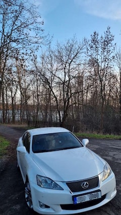 Bild des Angebotes Lexus IS 220d F-Sport