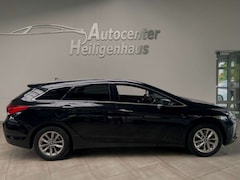 Bild des Angebotes Hyundai i40 cw blue Classic Klimaauto Navi
