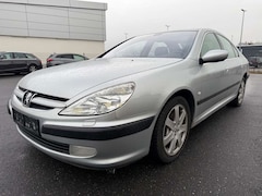 Peugeot 607