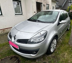 Bild des Angebotes Renault Clio 1.6 16V ESP Initiale
