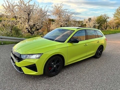 Bild des Angebotes Skoda Octavia Combi 2.0 TSI RS