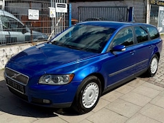 Bild des Angebotes Volvo V50 Kombi 1.6/ 1.Hand/ TÜV NEU