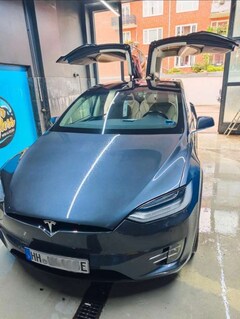 Bild des Angebotes Tesla Model X P90DL 568 KW/ i.A.,1.Hd.,Allradantrieb,Ludicrous