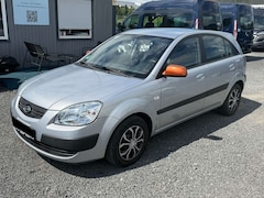 Bild des Angebotes Kia Rio 1.4 EX