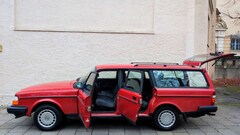 Bild des Angebotes Volvo 245 POLAR * Klima * No rust * No Winter *116 Ps*