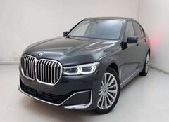Bild des Angebotes BMW 750 i xDrive Live*Laser*HUD*Massage*Soft*AHK*H&K