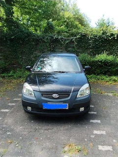 Bild des Angebotes Kia Rio 1.4 Attract