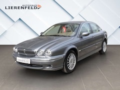 Bild des Angebotes Jaguar X-Type 2.5 V6 Executive Automatik Leder