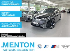 Bild des Angebotes BMW iX xDrive40 Sportpaket Wärmekomfortpaket/Head-Up/HK/H