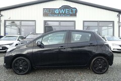 Bild des Angebotes Toyota Yaris 1.5 Hybrid Aut.KLIMAAUT KAM BLUET Insp.Neu
