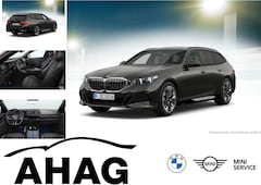 Bild des Angebotes BMW 540 d xDrive Tour. M Sport AHK Dr.Ass.Prof. B&W