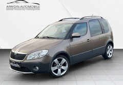 Bild des Angebotes Skoda Roomster Scout Plus Edition 1.2 PANORAMA/SHZ/2HD