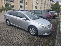 Bild des Angebotes Toyota Avensis Combi 2.0 D-4D