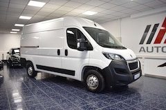 Bild des Angebotes Peugeot Boxer 333 L2H2 BlueHDi 140 Carplay Kamera Temp