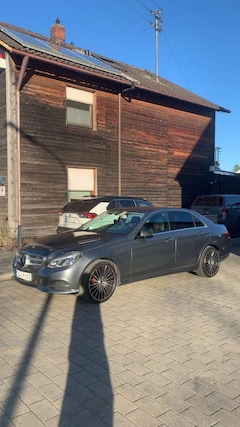 Bild des Angebotes Mercedes-Benz E 350 BlueTEC 4Matic 7G-TRONIC Avantgarde