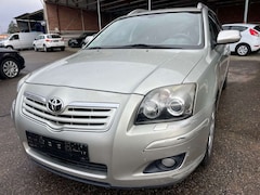 Bild des Angebotes Toyota Avensis Kombi 2.0 Executive/KLIMA/