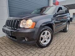Bild des Angebotes Jeep Grand Cherokee 3.0 CRD Laredo/AHK/ BF Goodrich A