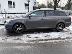 Bild des Angebotes Toyota Avensis 2.2 D-CAT Combi Sol