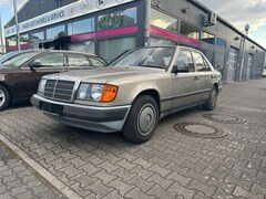 Bild des Angebotes Mercedes-Benz E 230