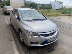 Bild des Angebotes Honda Civic 1.6i Automatik LS